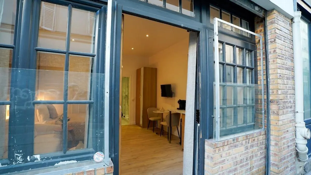 Modern Luxury Apartment Style & Serenity Paris France