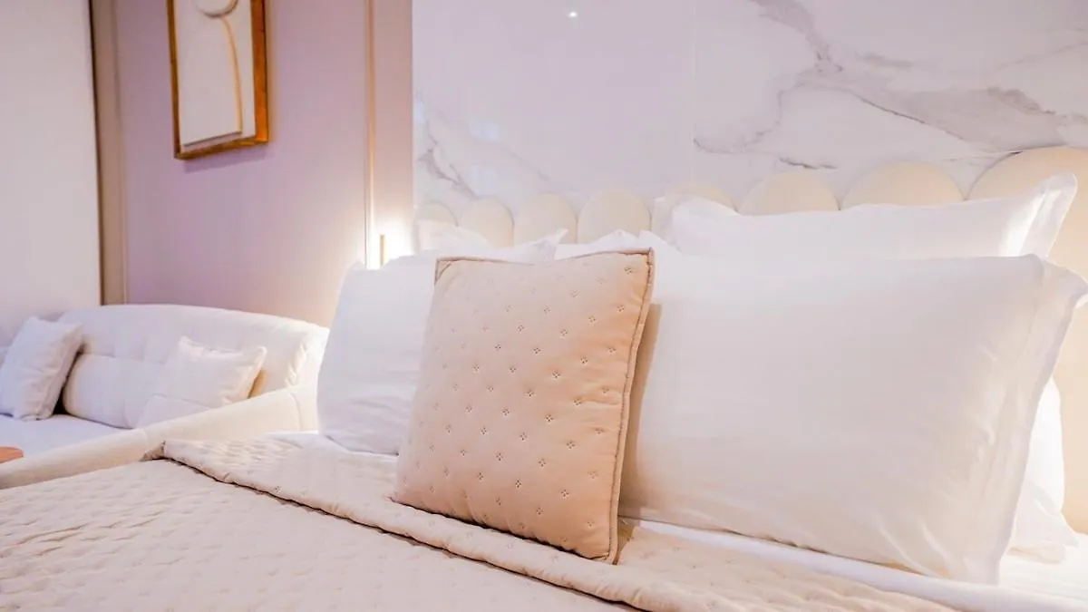 Modern Luxury Apartment Style & Serenity Paris